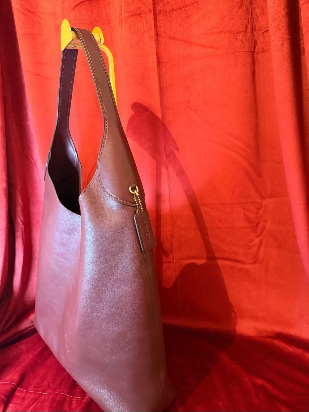 COACH Brooklyn 39 in Merlot